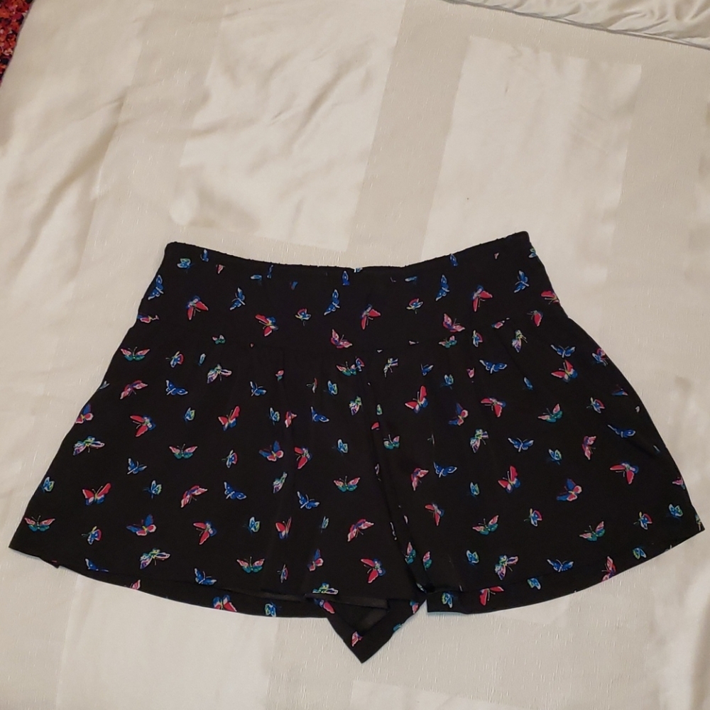 Express Shorts NWT